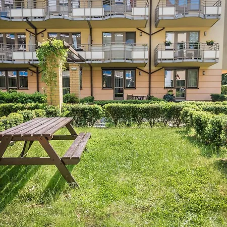 Z Ogródkiem W Parku Zdrojowym Apartament Świnoujście