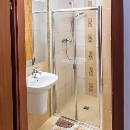 Apartament Z Ogródkiem W Parku Zdrojowym Świnoujście