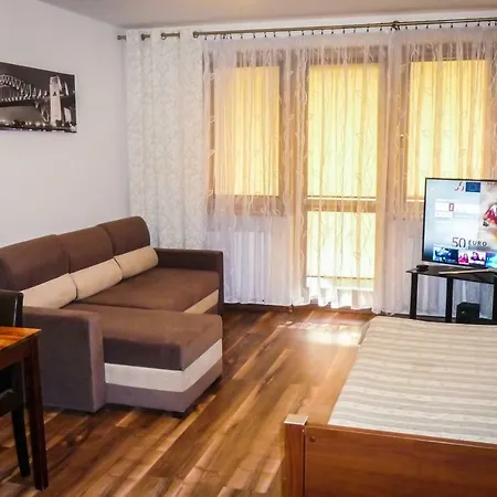 Z Ogrodkiem W Parku Zdrojowym